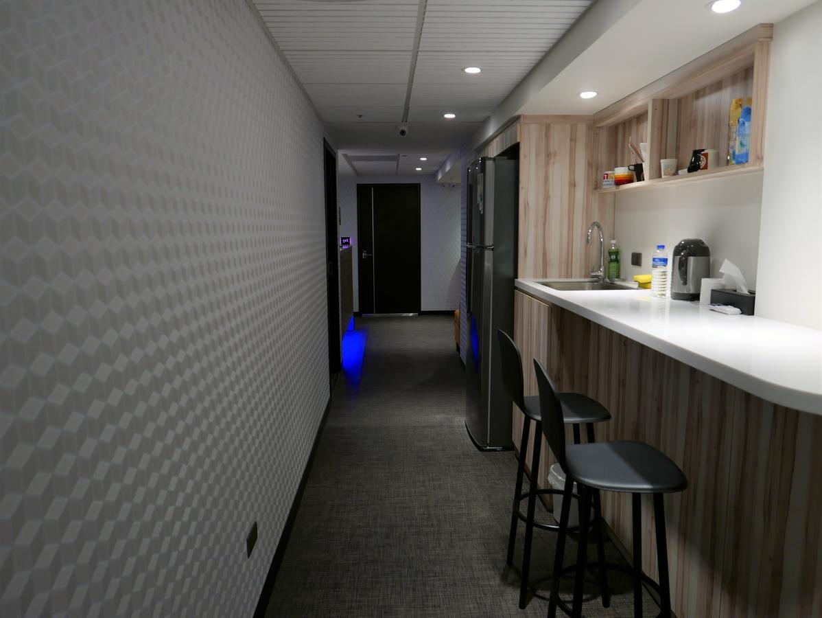 泊居旅店二館 Oursinn Hotel 2 Taipei Bagian luar foto