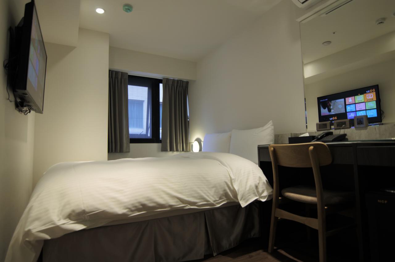 泊居旅店二館 Oursinn Hotel 2 Taipei Bagian luar foto