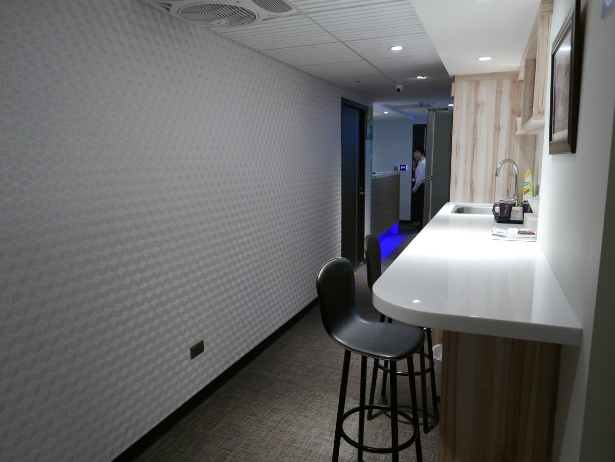 泊居旅店二館 Oursinn Hotel 2 Taipei Bagian luar foto